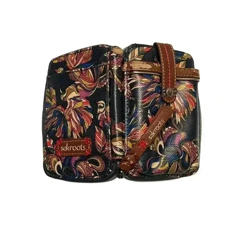 SAKROOTS ZIP AROUND WALLET WITH PHONE POCKET BLUE MULTI PRINT•*PLEASE READ BELOW